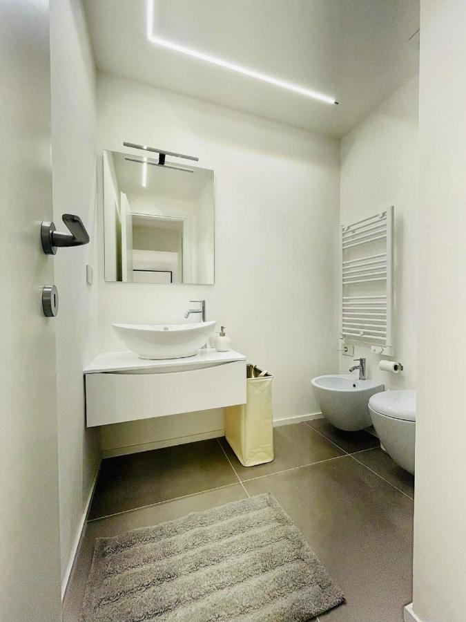 Led House Cadore - Bilocale Zona Milano Centro Экстерьер фото